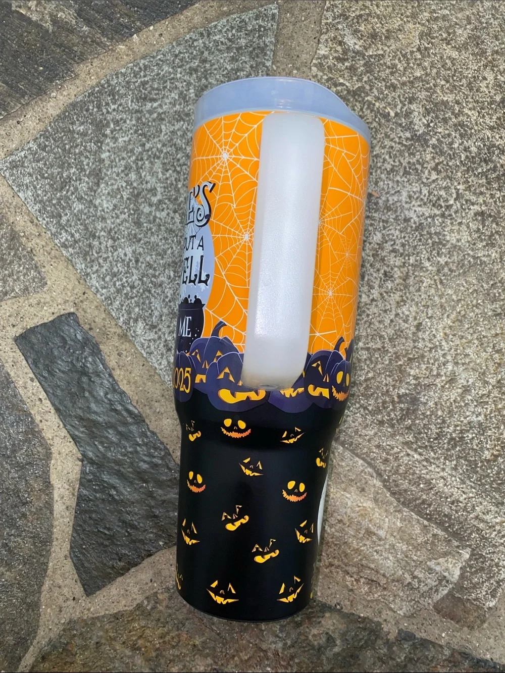 Buc-ees Halloween 2025 Travel Mug - put a spell on me